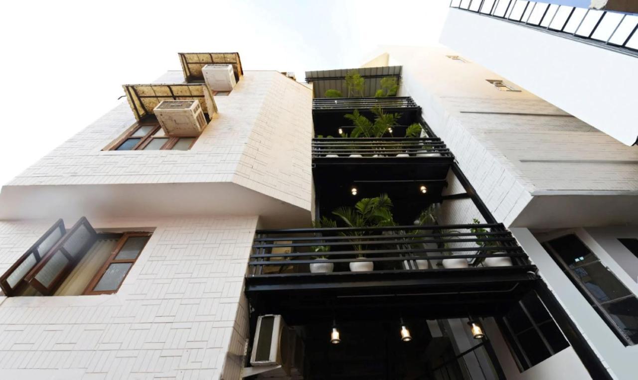 Gracious By Vishesh Hotels & Home Stay Nova Deli Exterior foto