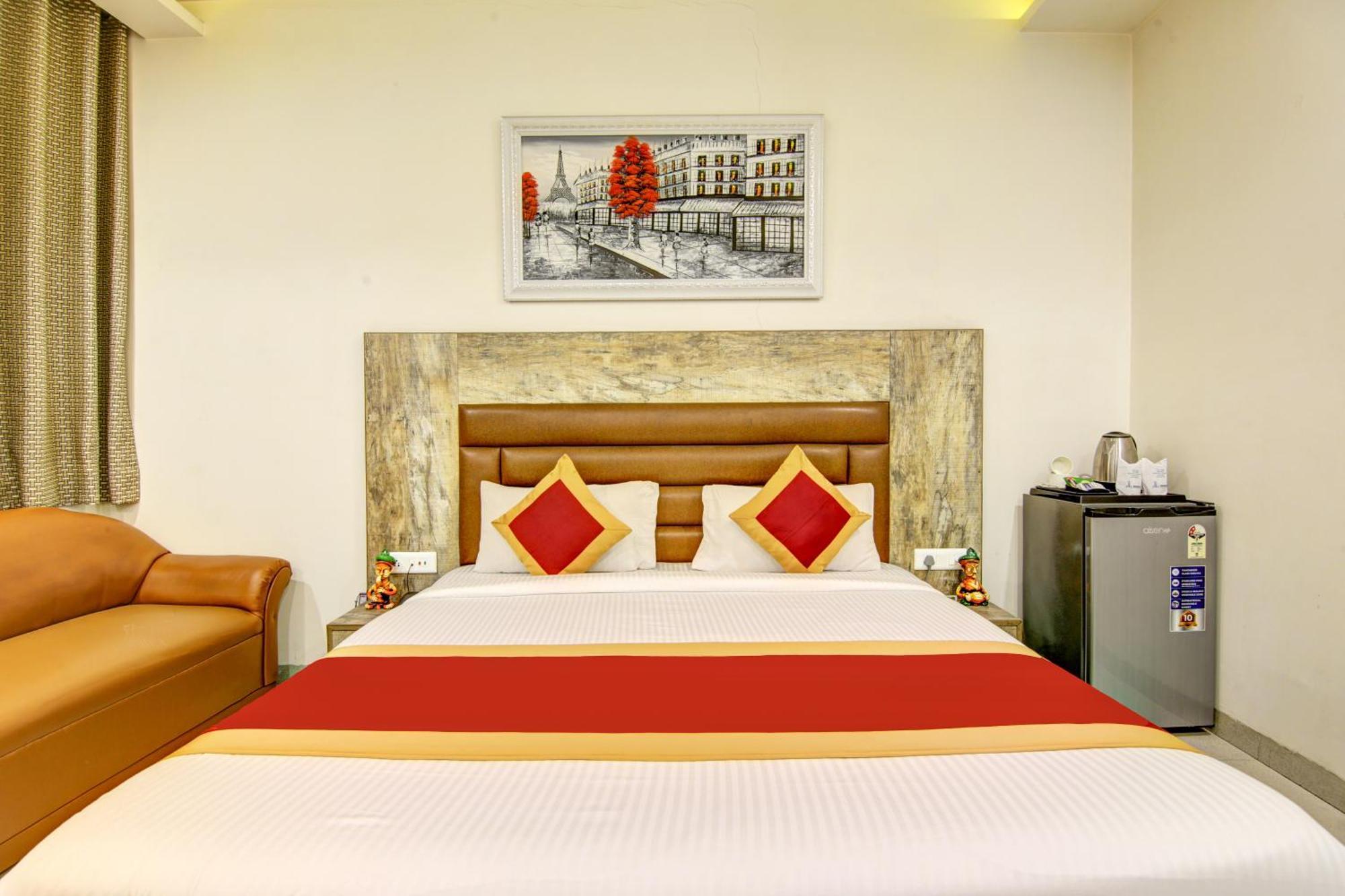 Gracious By Vishesh Hotels & Home Stay Nova Deli Exterior foto